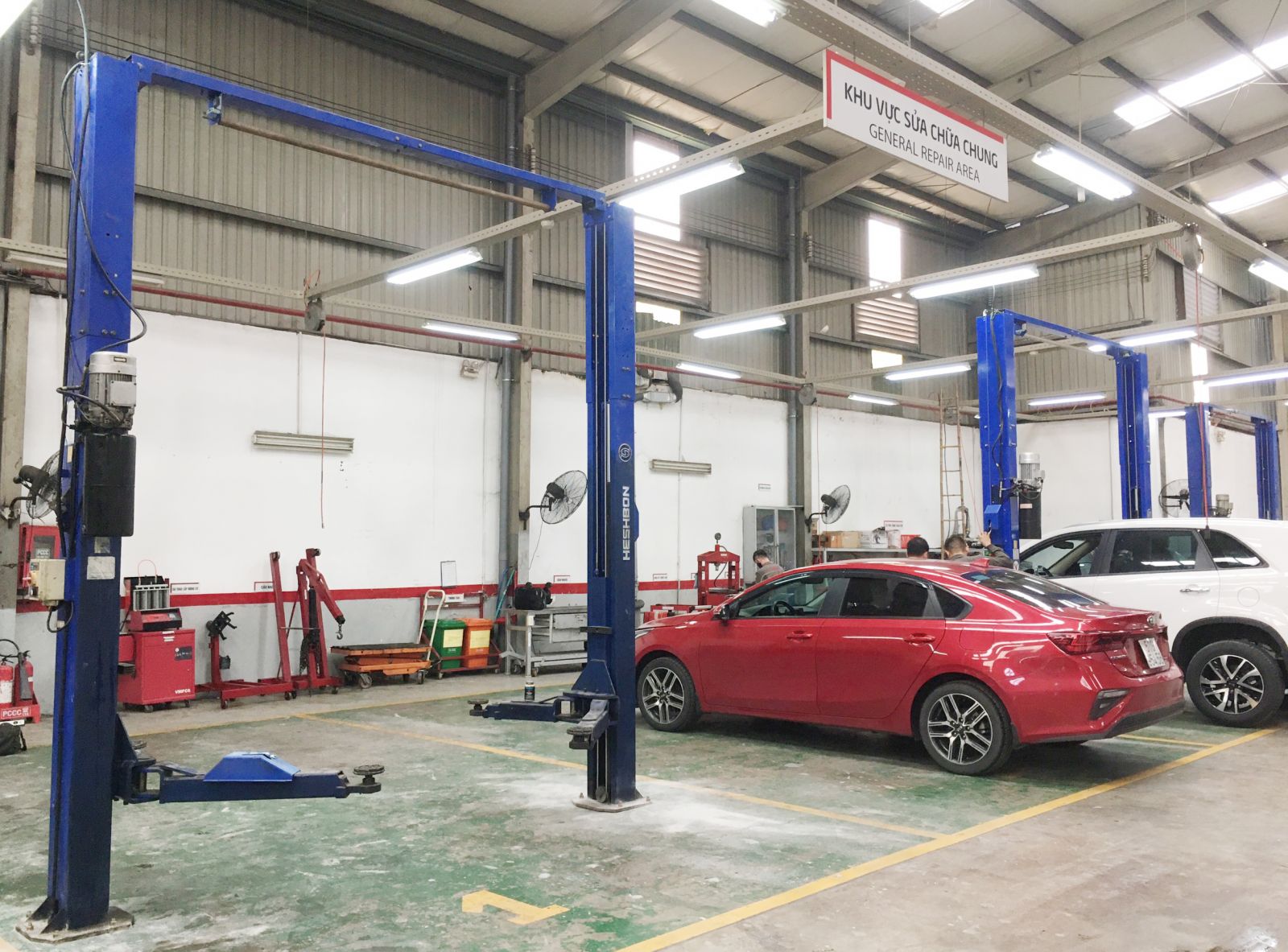 NHỮNG THIẾT BỊ CẦN THIẾT CHO GARAGE VIMET TỔNG HỢP NĂM 2021