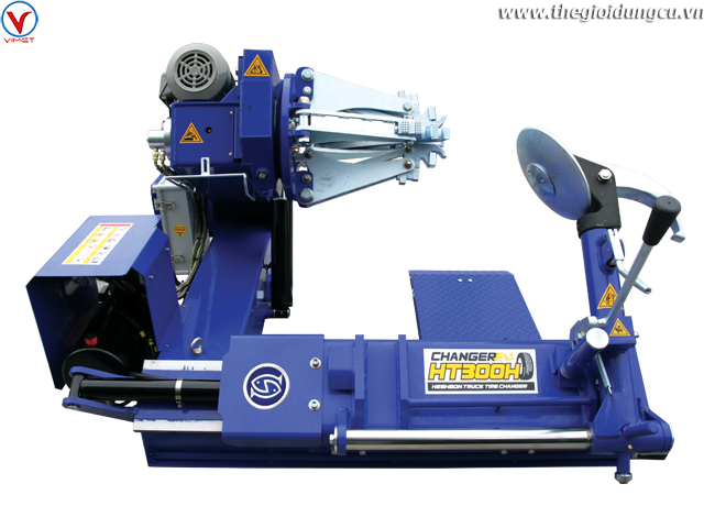 Máy ra vào lốp ôtô và xe tay ga